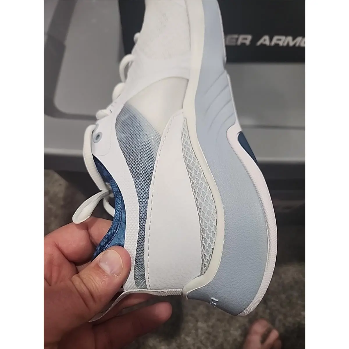 Under Armour shoes - UA HOVR Omnia BTG - HOVR Omnia BTG - 3026006-101 - White (UPC: 195253240591) 4