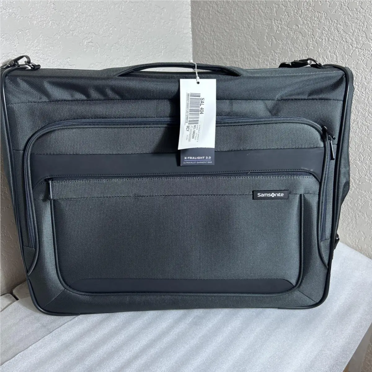 Samsonite Softside Garment Bag - Bags