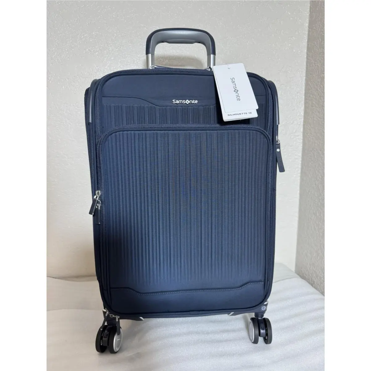 Samsonite Silhouette 18 Expandable Softside Carry On Spinner In Deep Navy