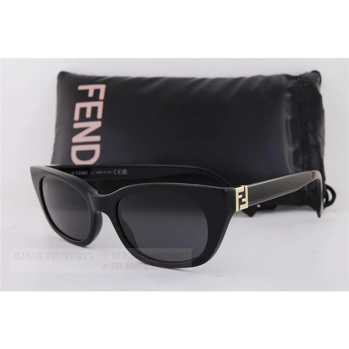 Fendi Sunglasses FE 40206I 01A Black/grey For Women