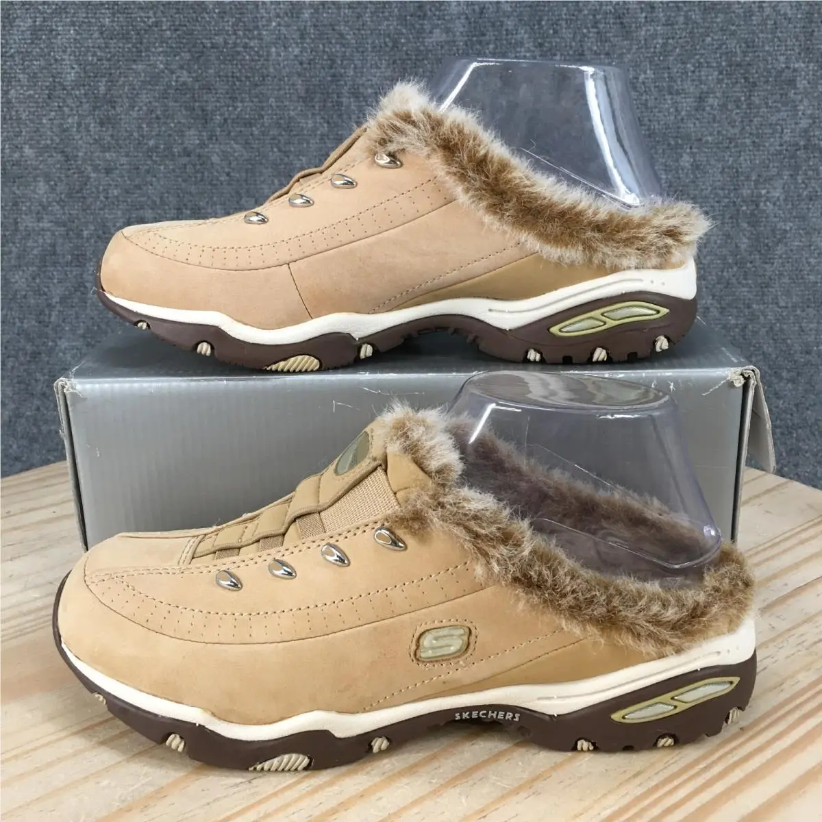 Skechers Sports Shoes Womens 7 Clog Closed Toe Comfort Casual Leather Brown