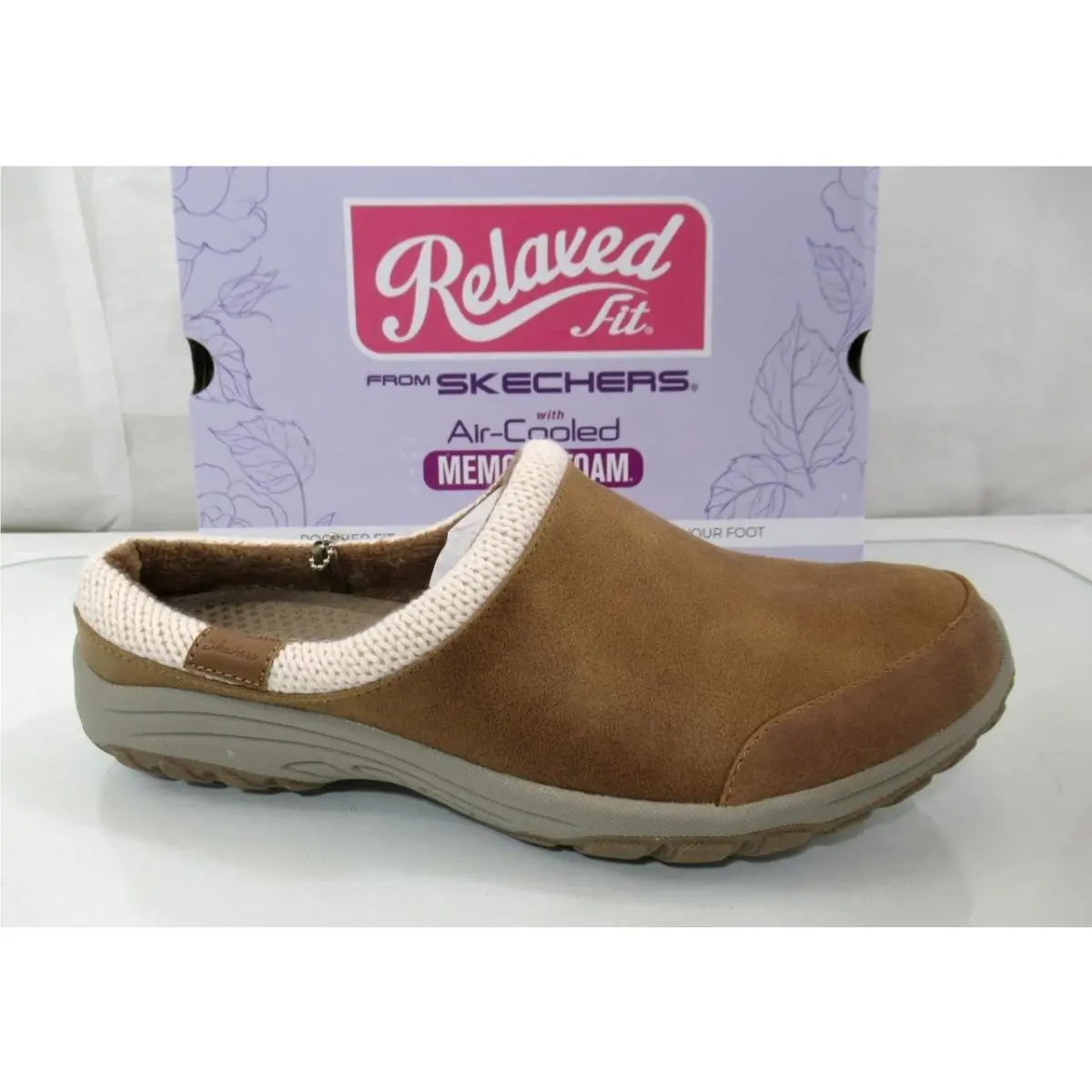 Women`s Skechers Reggae Fest 2.0 Decent Clog Memory Foam Chestnut Size 9