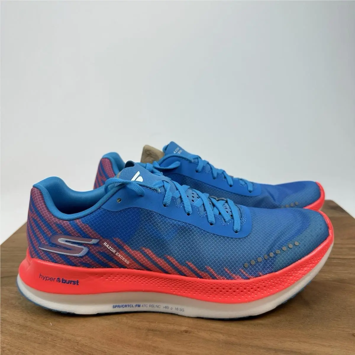 Womens Skechers Go Run Razor Excess Athletic Sneakers Shoes Size 8 B