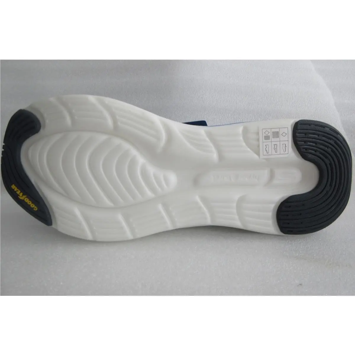 Skechers shoes - Blue/Orange (UPC: 196642502047) 3