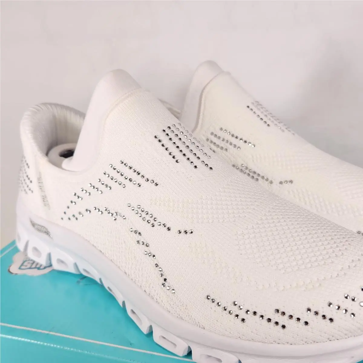 Skechers shoes - SKECHERS Arch Fit Glide Step Elevate - White 0