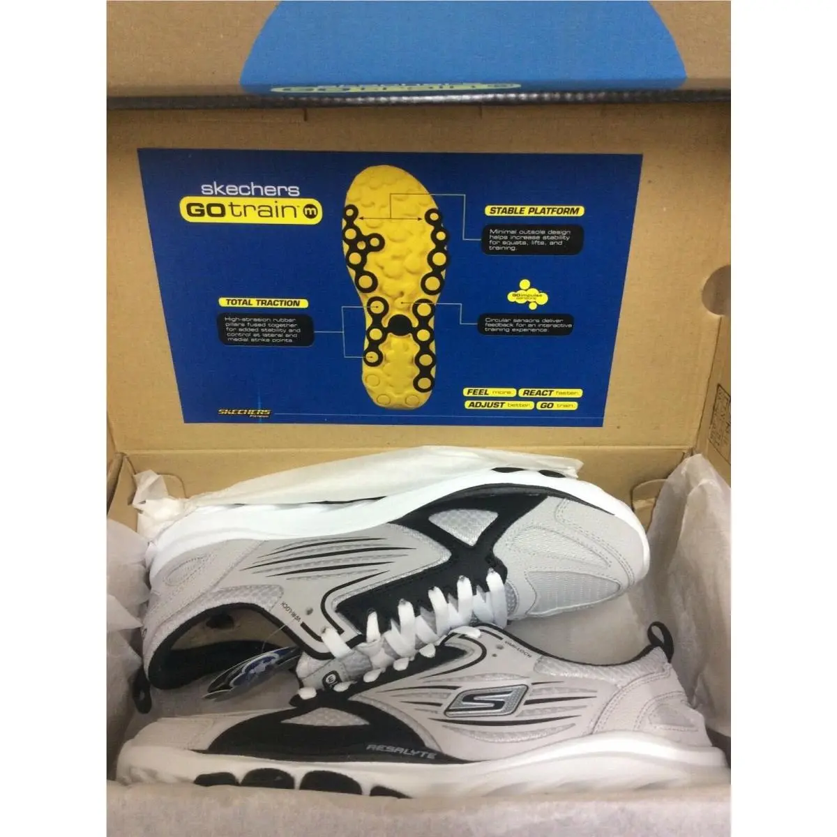 2011 Skechers Go Train Gray Black Size 7 Mens Running Shoes E6