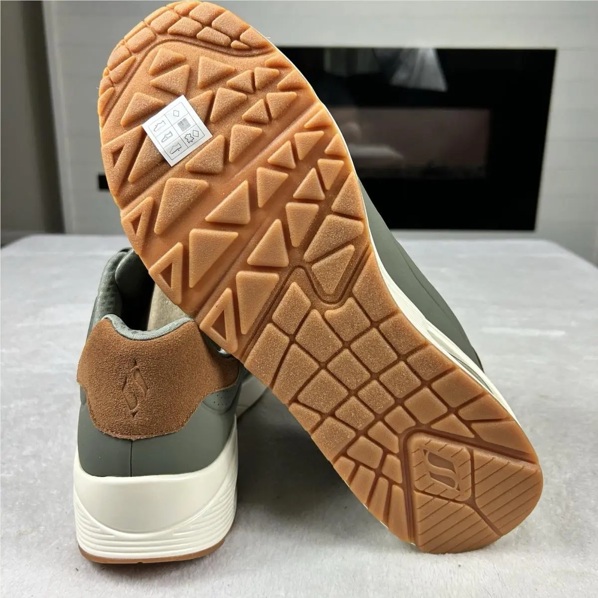 Skechers shoes - Street - Street - natural (UPC: 0197976464599) 11
