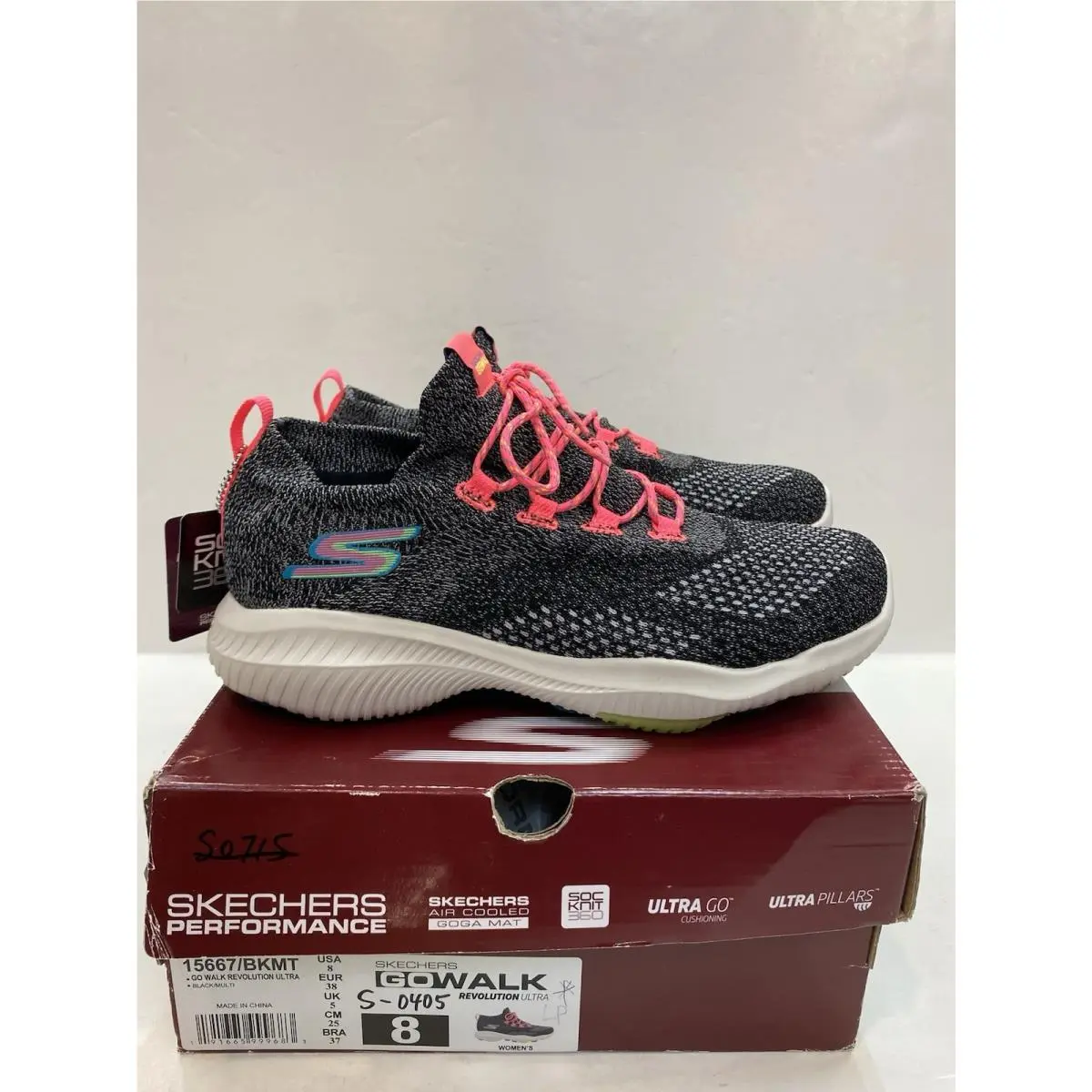 Women’s Skechers Go Walk Revolution Ultra Black Multi Size 8 15667
