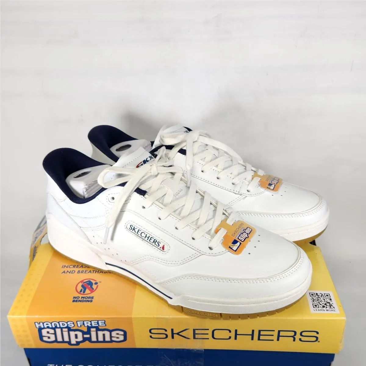 Skechers shoes - SKECHERS Recoil - Recoil - White 1