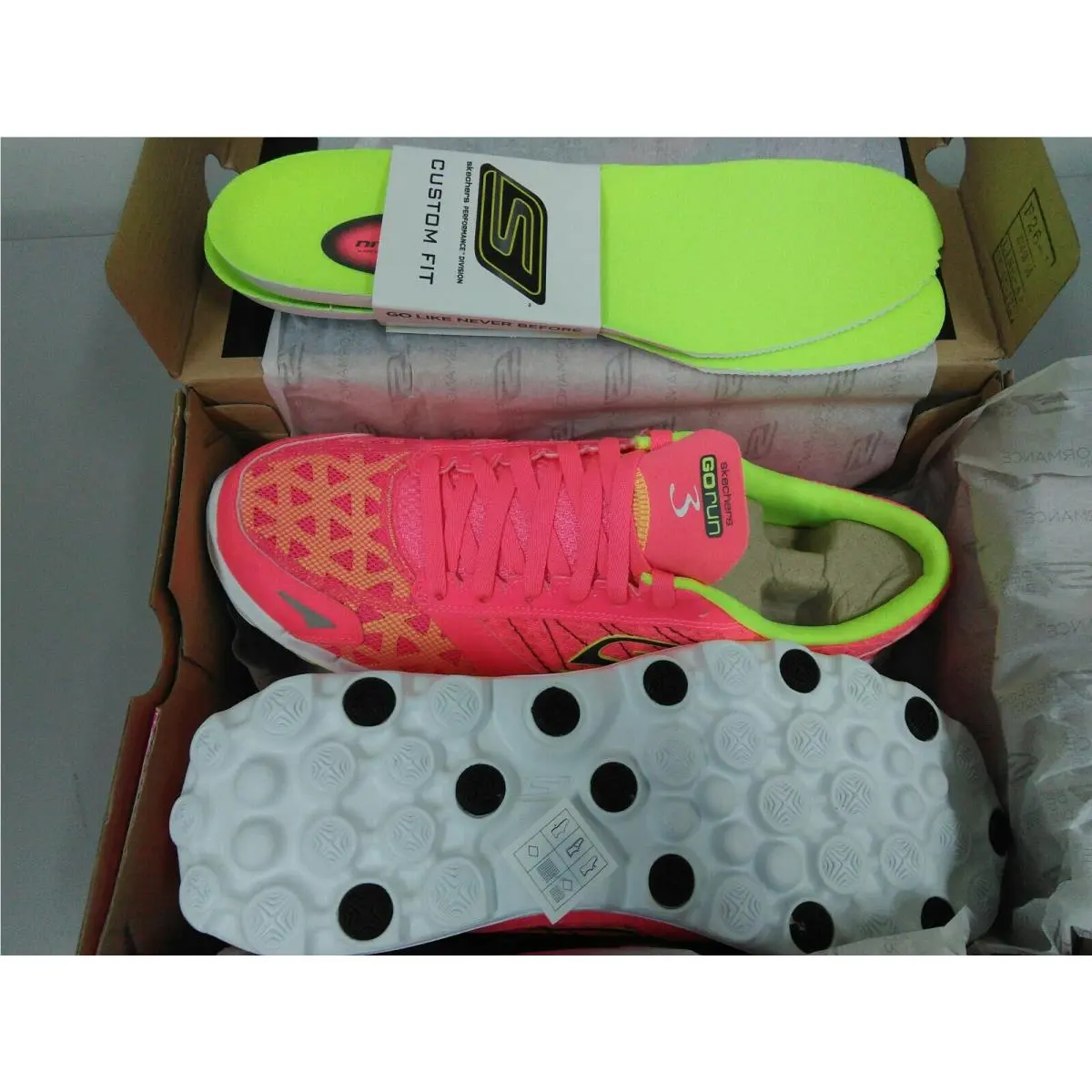 Skechers Nite Owl 2.0 Size 5.5 Womens Running Shoe Glow In The Dark Pink E6