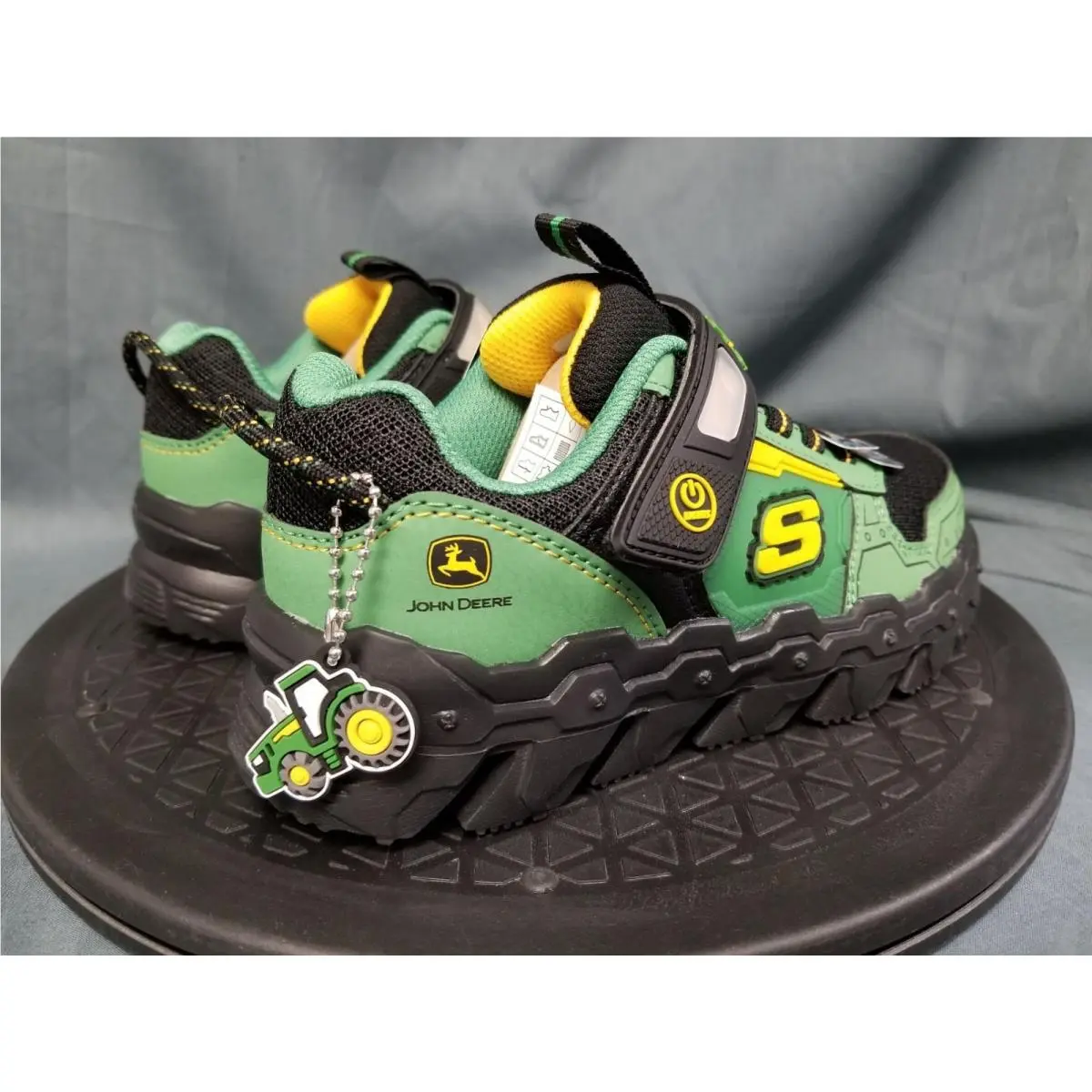 Skechers shoes - Skechers John Deere Mega Flex Lite - 407097L/GRBK - Green/Yellow (UPC: 199252479518) 6