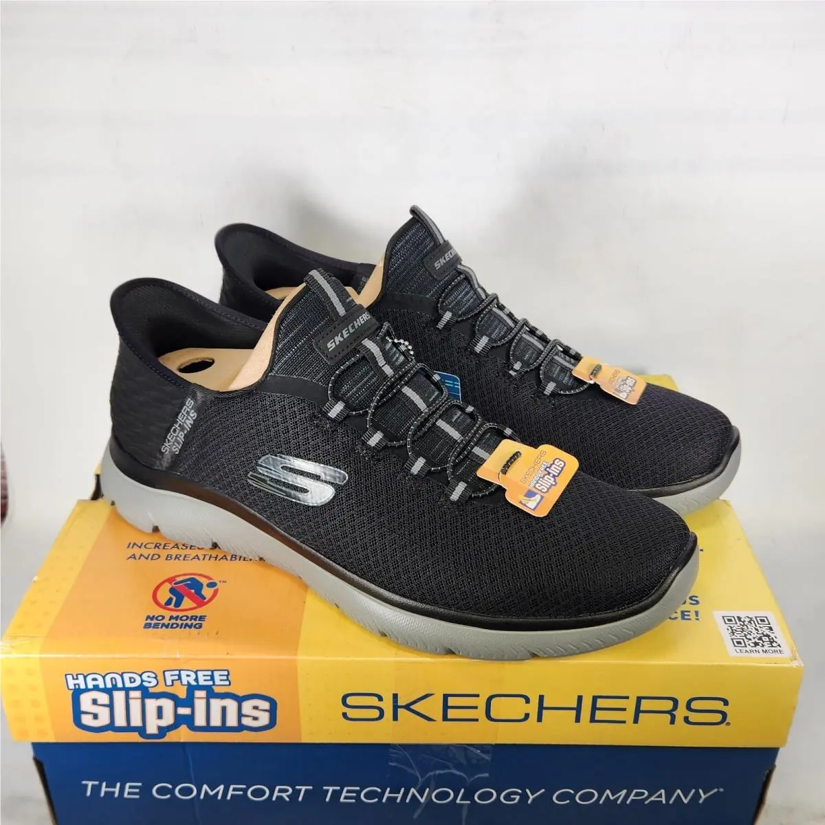 Skechers shoes - SKECHERS Summits - Summits - Black 1