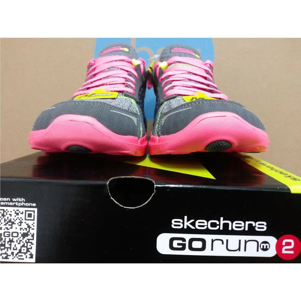 Skechers shoes - Go Run 2 Supreme - Run Supreme - 13600 CCHP - Charcoal Hot Pink 1