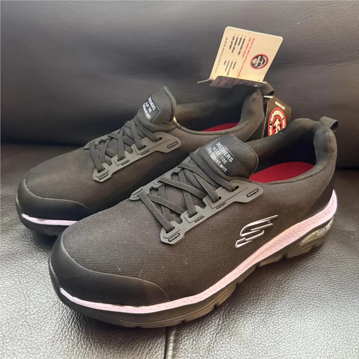 Skechers shoes - Black (UPC: 195204767870) 0