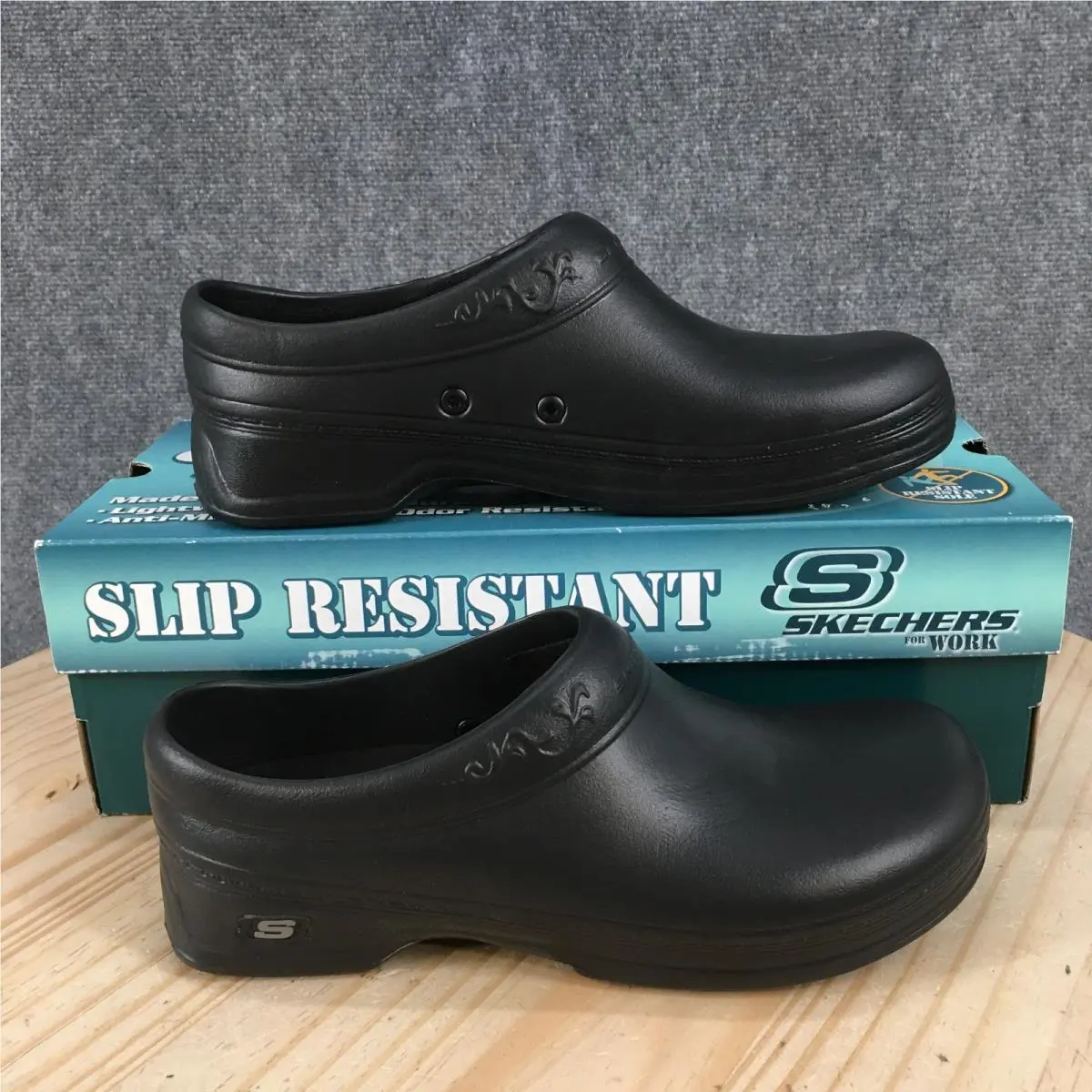 Skechers Work Oswald Clara Shoes Womens 9 Clogs Closed Toe Block Heels Black