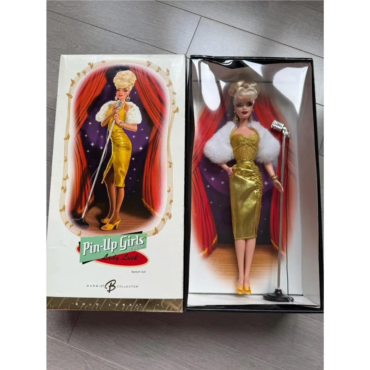 Barbie Lady Luck Pin-up Girls 2006 Gold Label Collector Dolls J0952