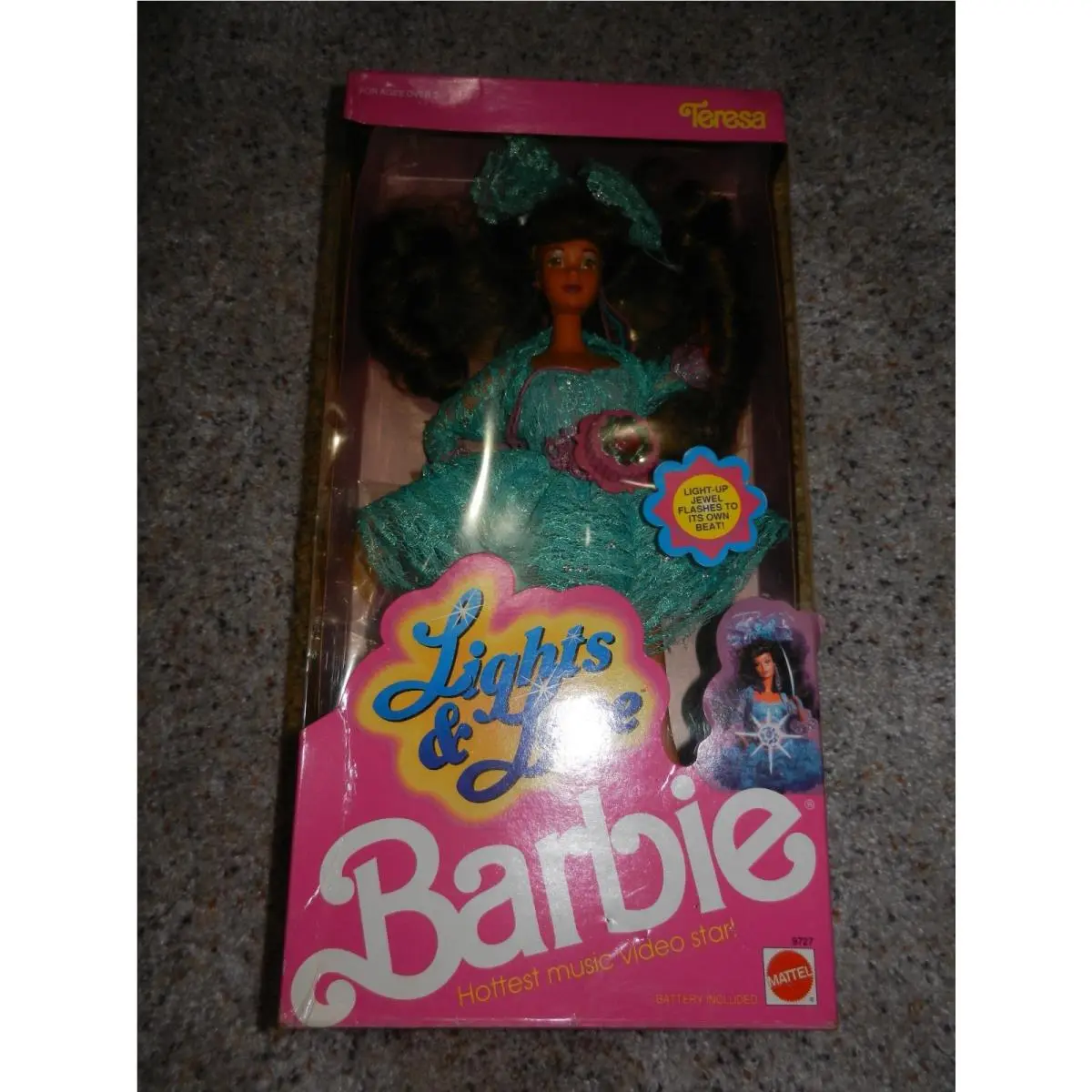 1990 Lights Lace Barbie Friend Teresa 9727 Nrfb