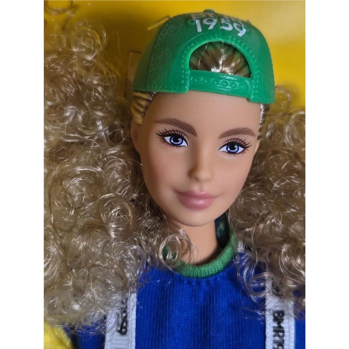 N405 Nrfb Barbie BMR1959 Articulated Made TO Move Tall Millie Doll GHT92