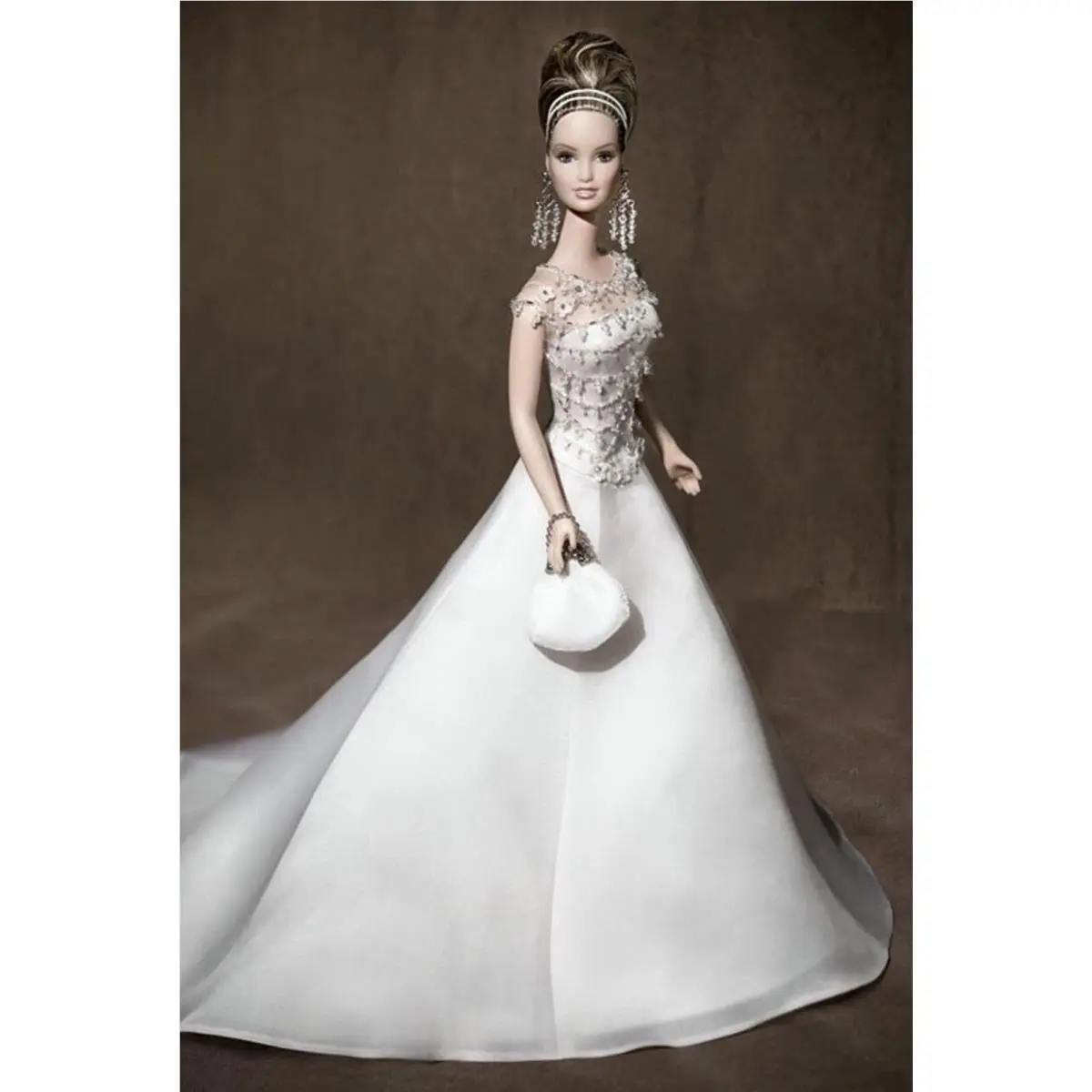 Badgley Mischka Bride Barbie Doll In Shipper Box 2004