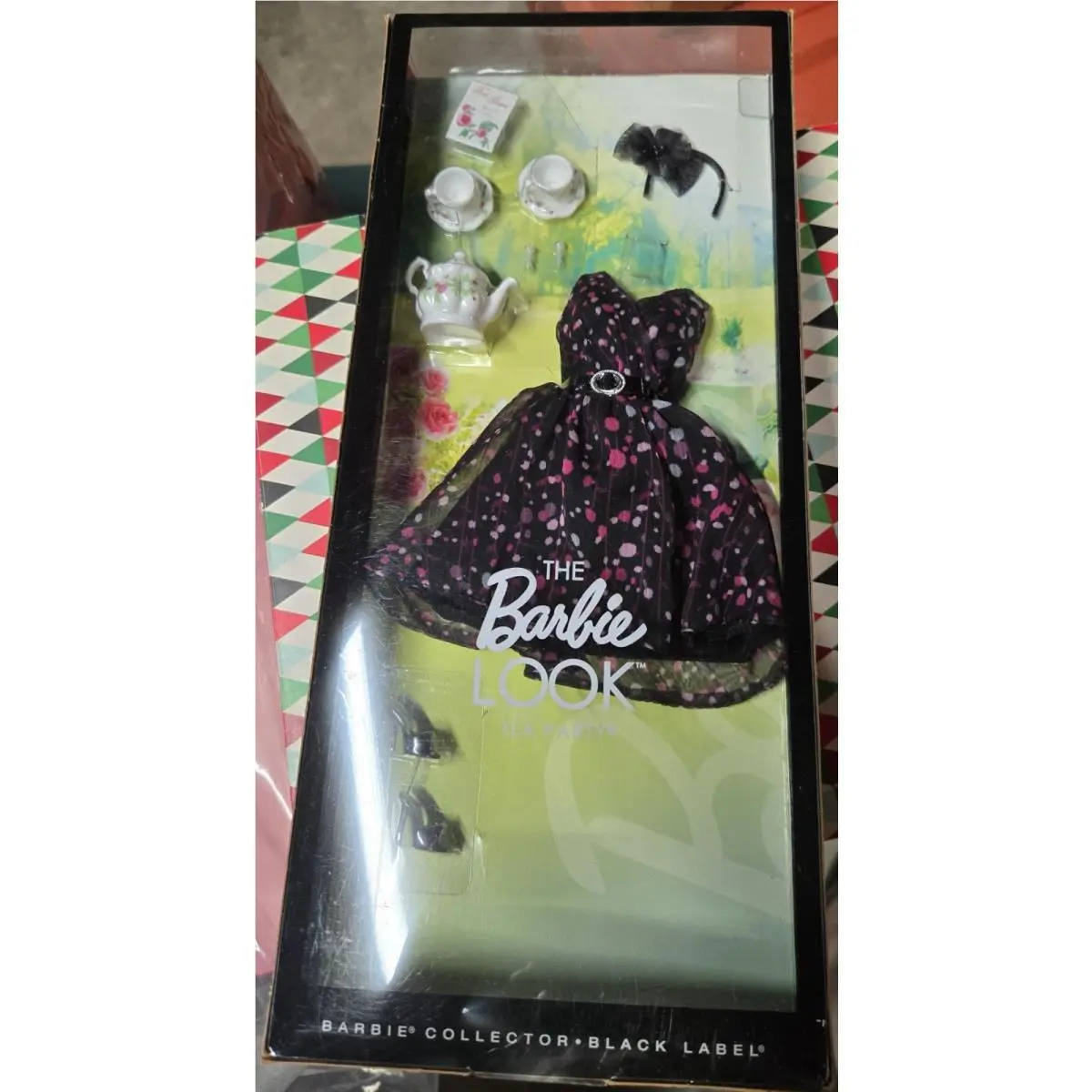 The Barbie Look Tea Party Outfit Black Label 2012 Mattel X9190