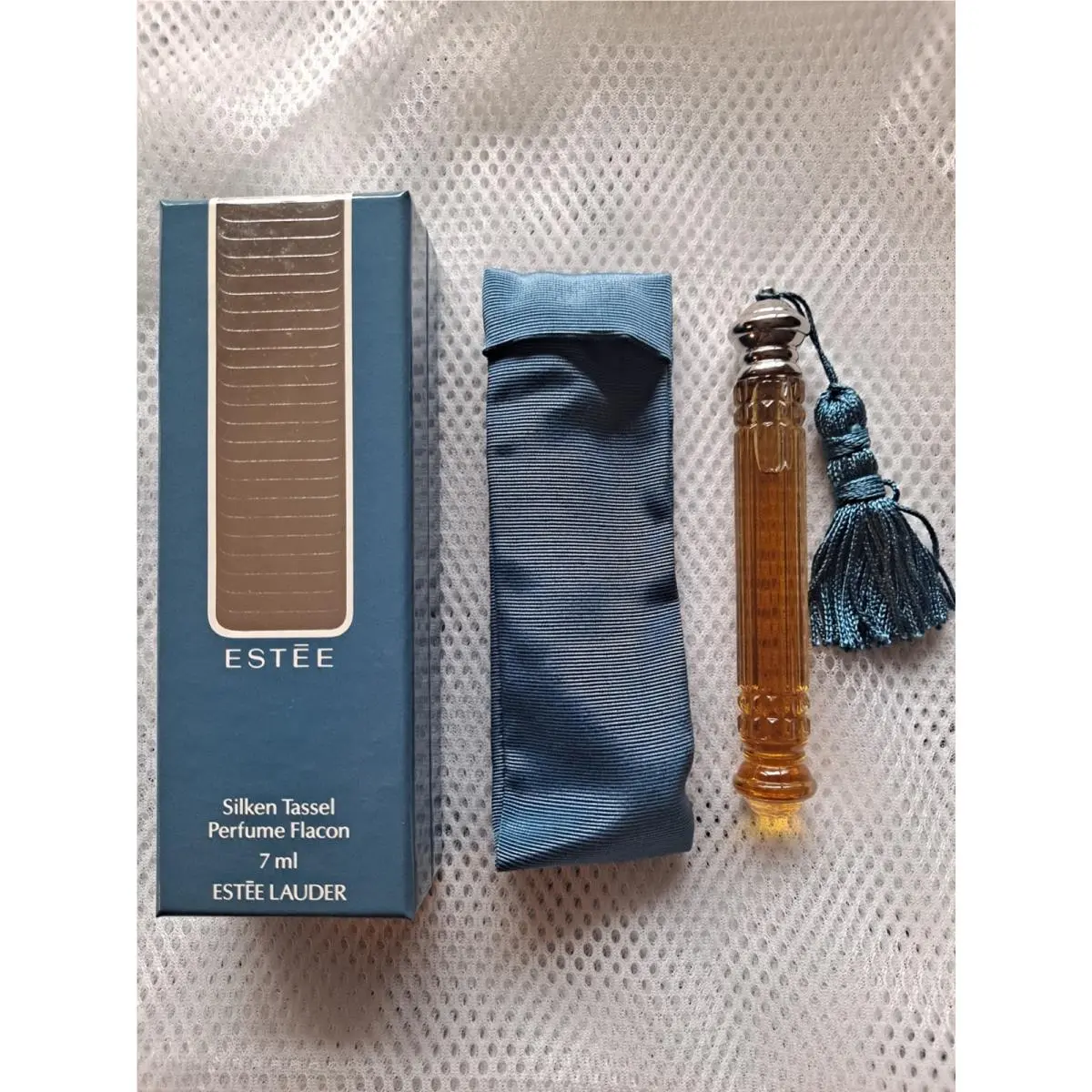 Vintage Estee by Estee Lauder Silken Tassel Perfume Flacon 7 ml 4261