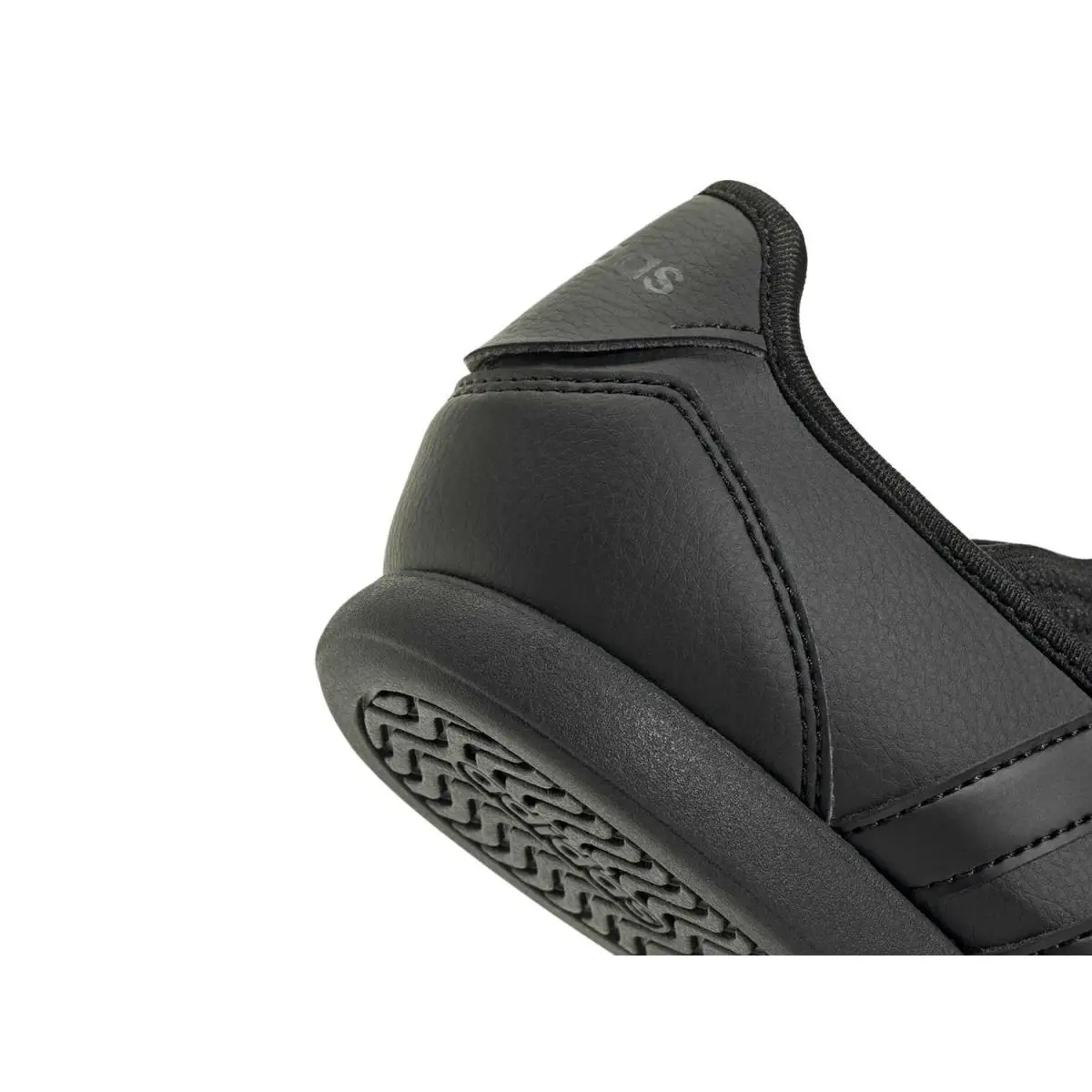 Adidas shoes - White/Black 12