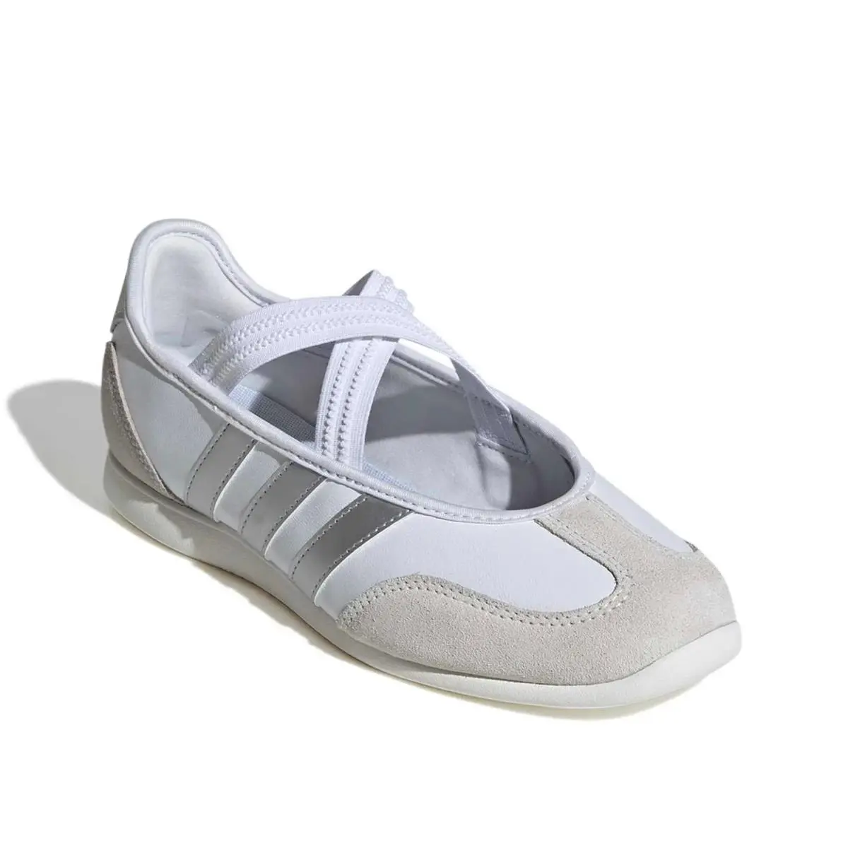 Woman`s Athleisure Adidas Barreda Mary Jane
