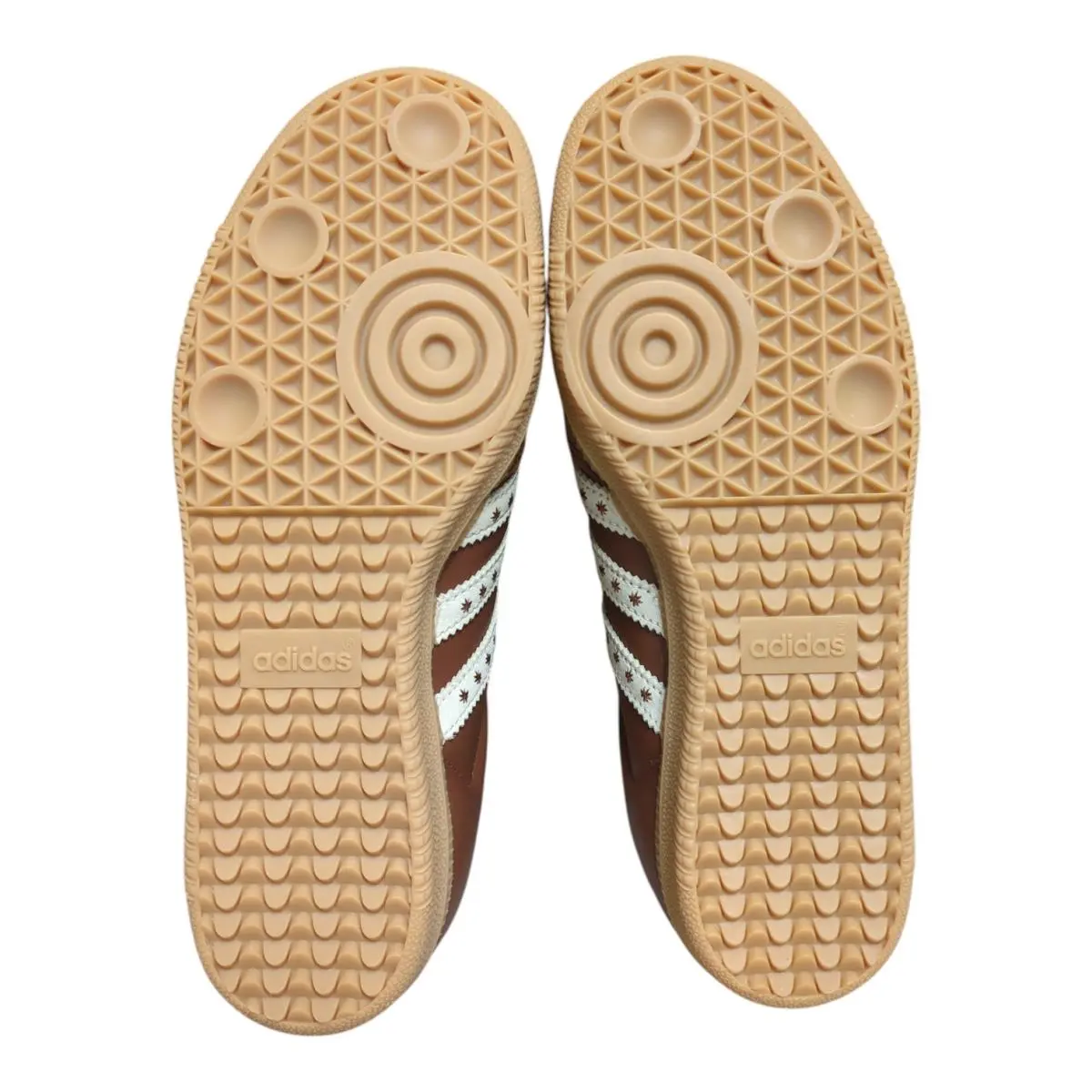 Adidas shoes - White/Quartz/Gum 18