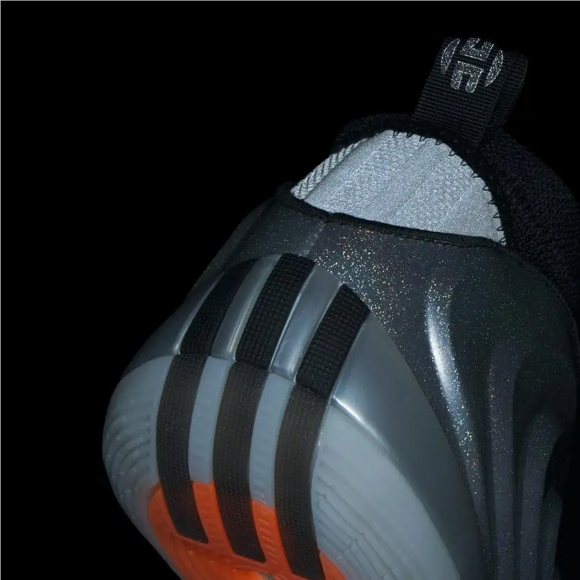 Adidas shoes - Ice Gold Met. / Core Black / Lime Burst