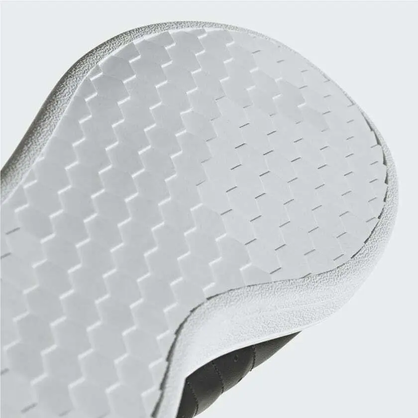 Adidas shoes - EE7900 - EE7900 - Core Black / Cloud White 5