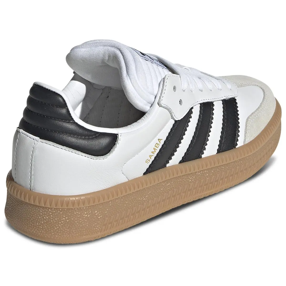 Adidas shoes - Cloud White/Core Black/Gum 6