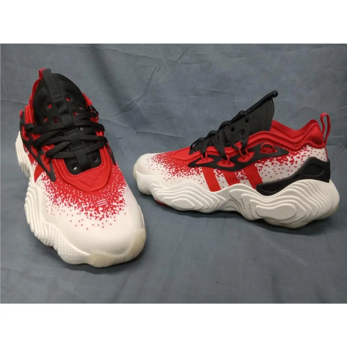 Adidas Trae Young 3 J Sneaker Mesh Vivid Red Black White Boy Size 6.5