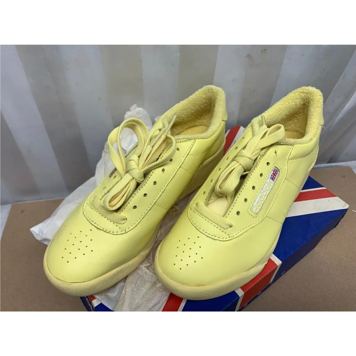 Reebok shoes - Reebok Classic Princess - Classic Princess - Yellow 3