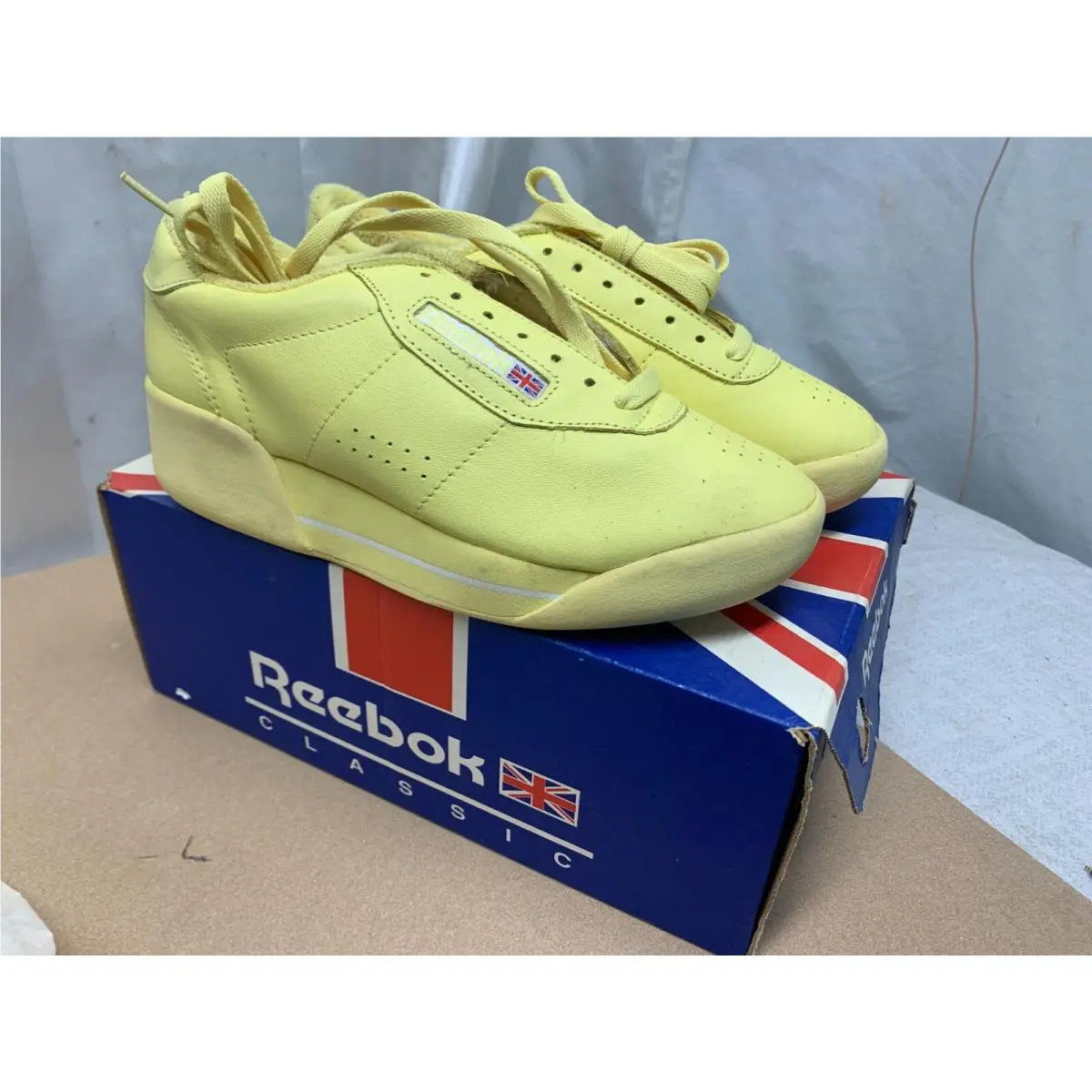 Reebok shoes - Reebok Classic Princess - Classic Princess - Yellow 4
