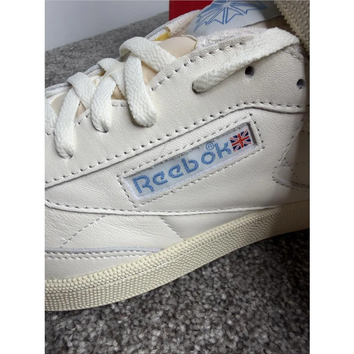 Reebok shoes - vintage chalk (UPC: 0195734127427) 15