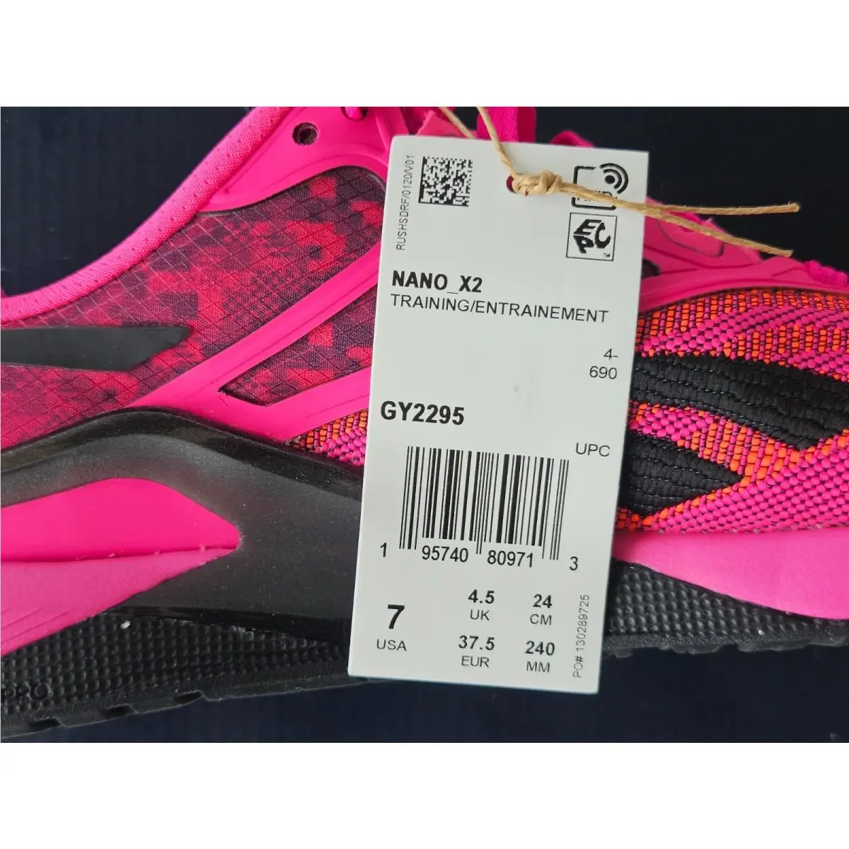 Reebok shoes - Pink (UPC: 195740809713) 4