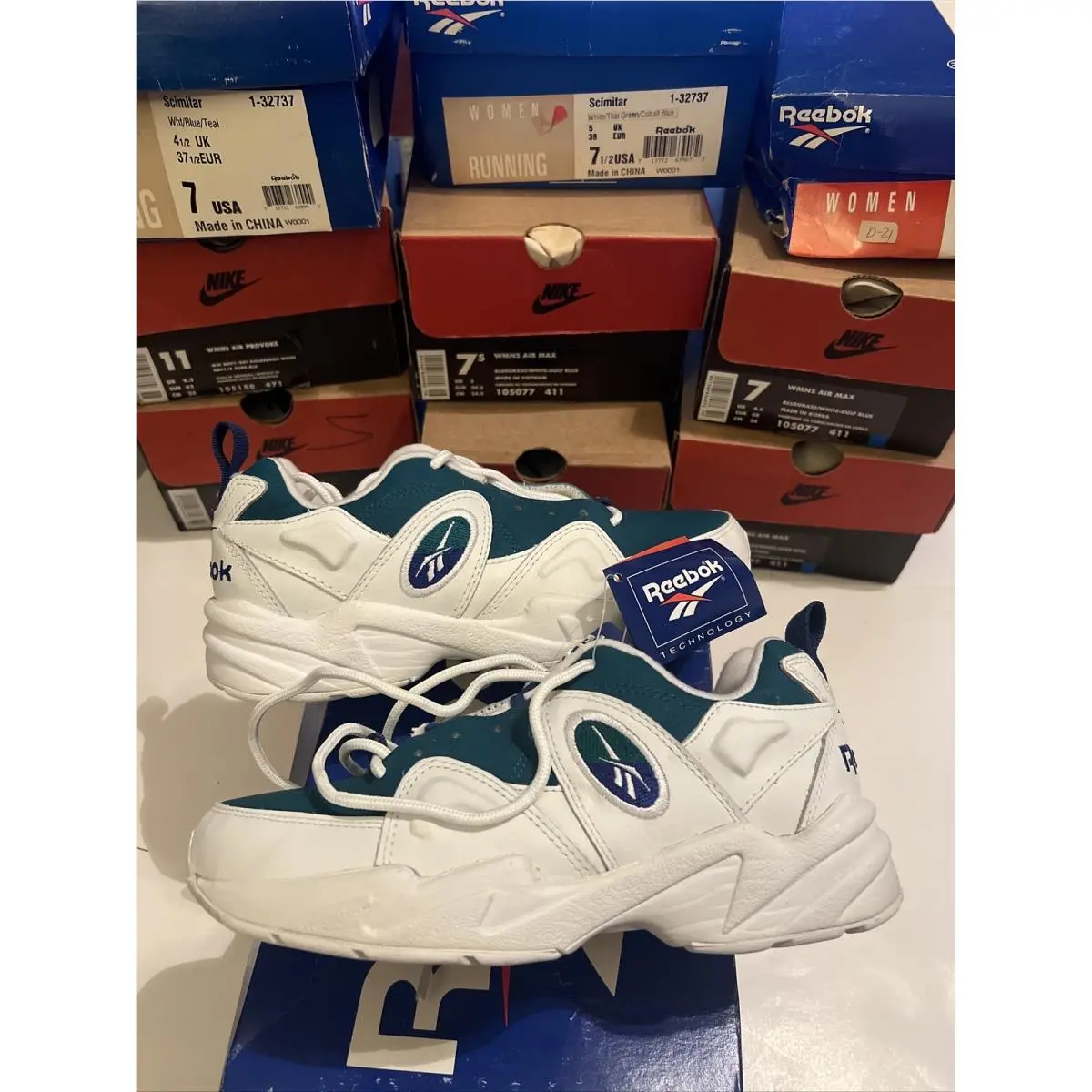 Reebok shoes - Reebok Scimitar - Scimitar - 1-32737 - White (UPC: 0713732639072) 0