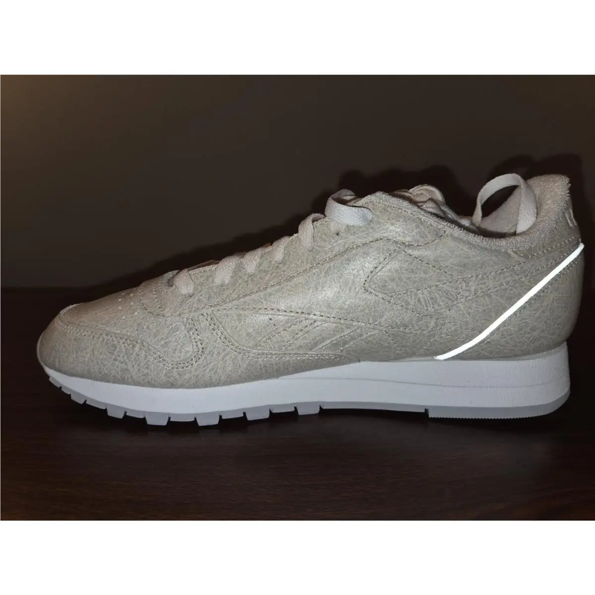 Reebok shoes - Reebok Classic - Classic - FZ5861 - Sand 9