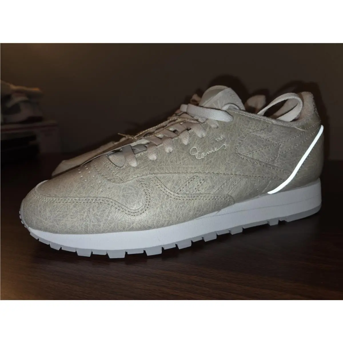 Reebok shoes - Reebok Classic - Classic - FZ5861 - Sand 3