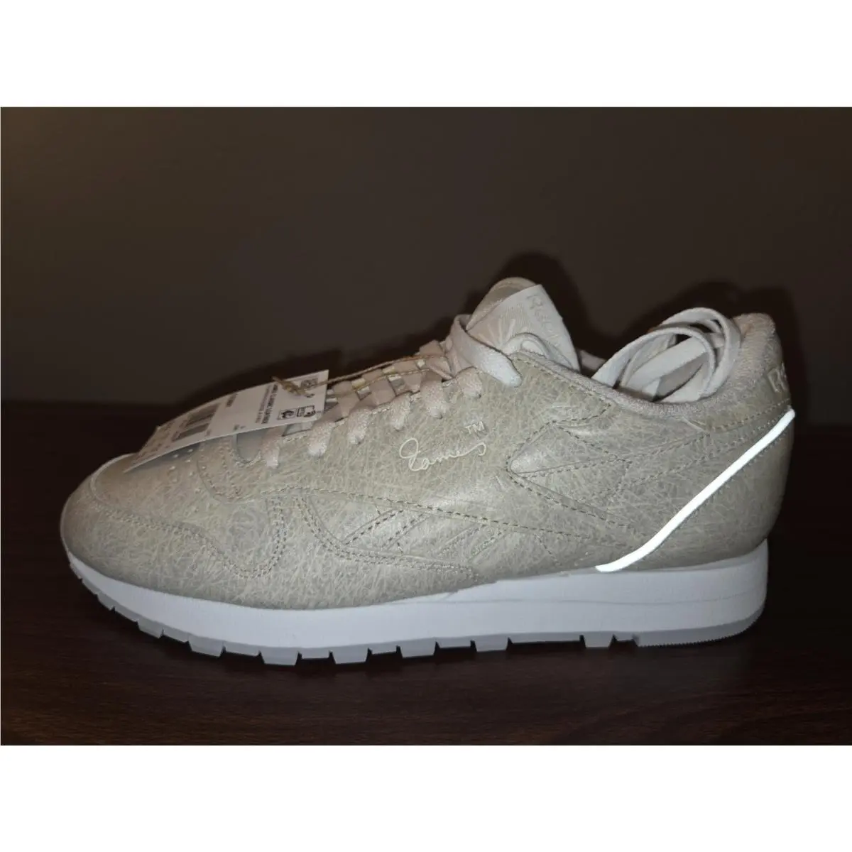 Reebok shoes - Reebok Classic - Classic - FZ5861 - Sand 7