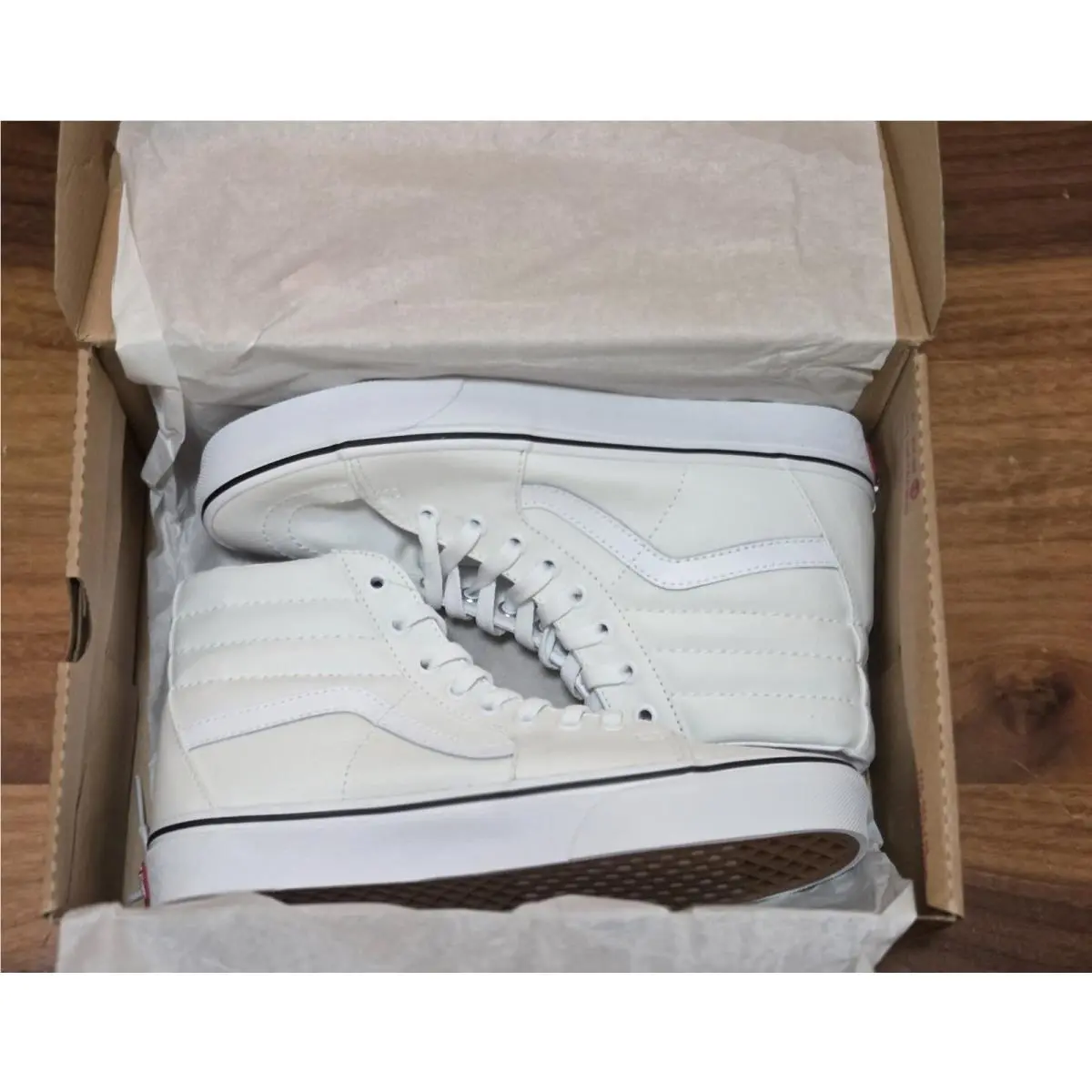 Vans SK8-Hi Glow White High Top Sneakers Men’s 7 Women’s 8.5