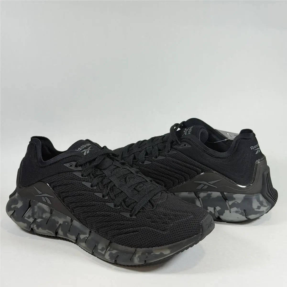 Reebok Size-US8 Unisex Zig Kinetica Black Running