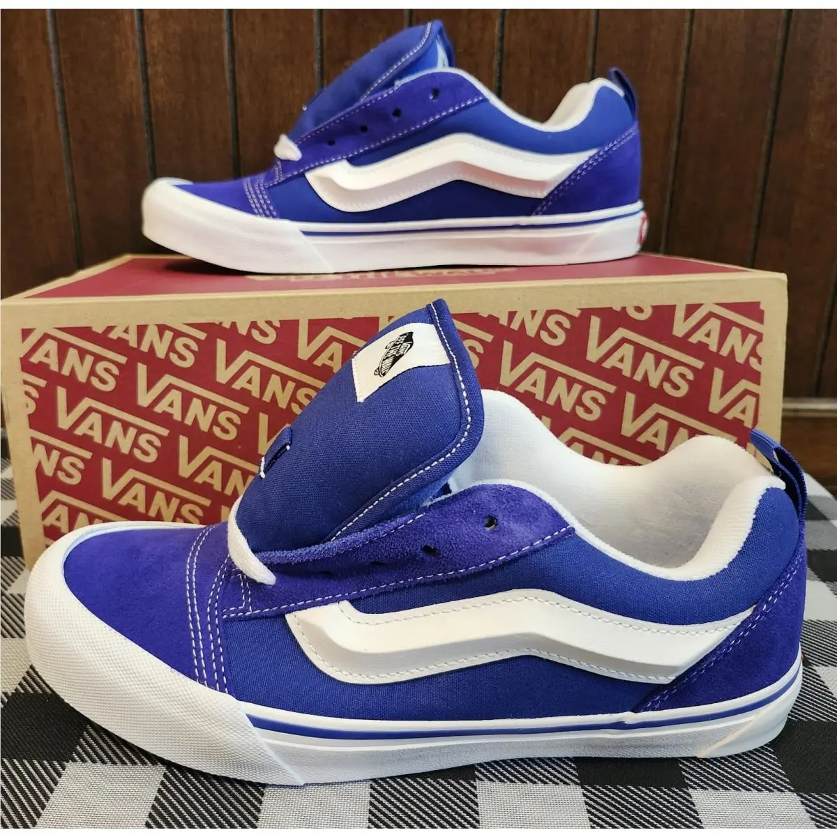Vans Knu Skool VN000D2TBES Womens 8.5 or Size 7 JN Royal Blue