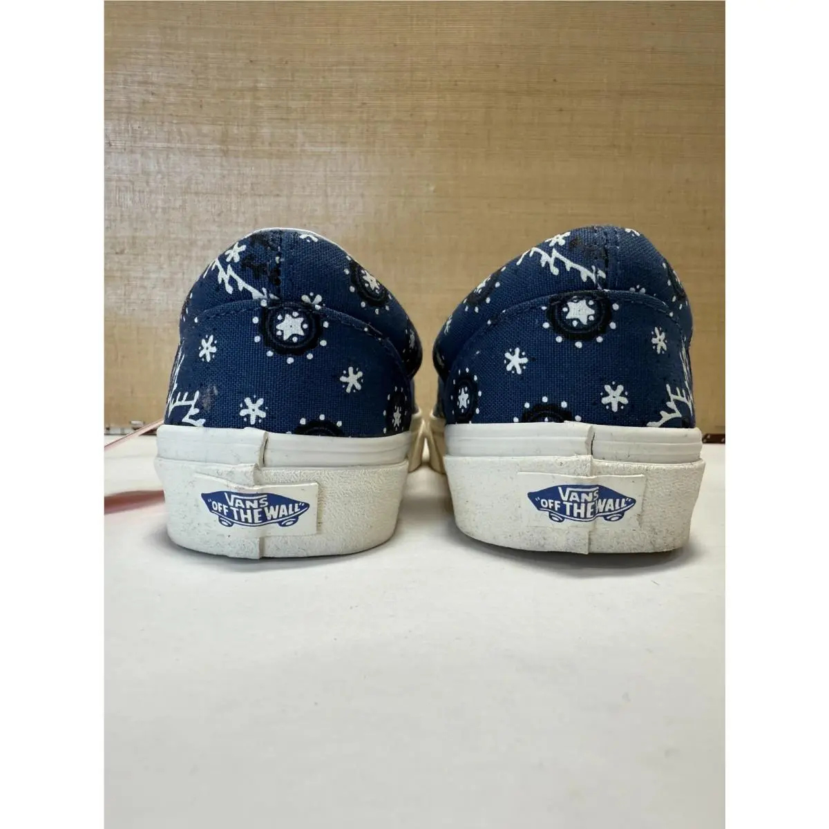 Vans shoes - VANS Classics - Classics - VN-0EYEBWW - Blue (UPC: 191932780518) 2