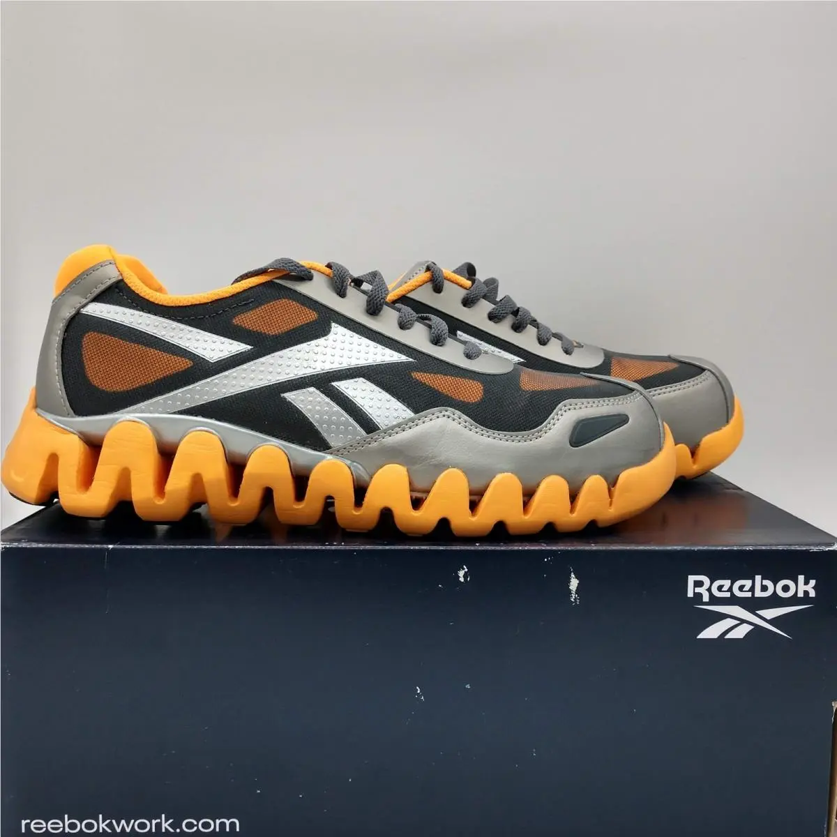 Reebok Zig Pulse Work Shoes Womens Size 11W Gray Orange Comp Toe Zigtech