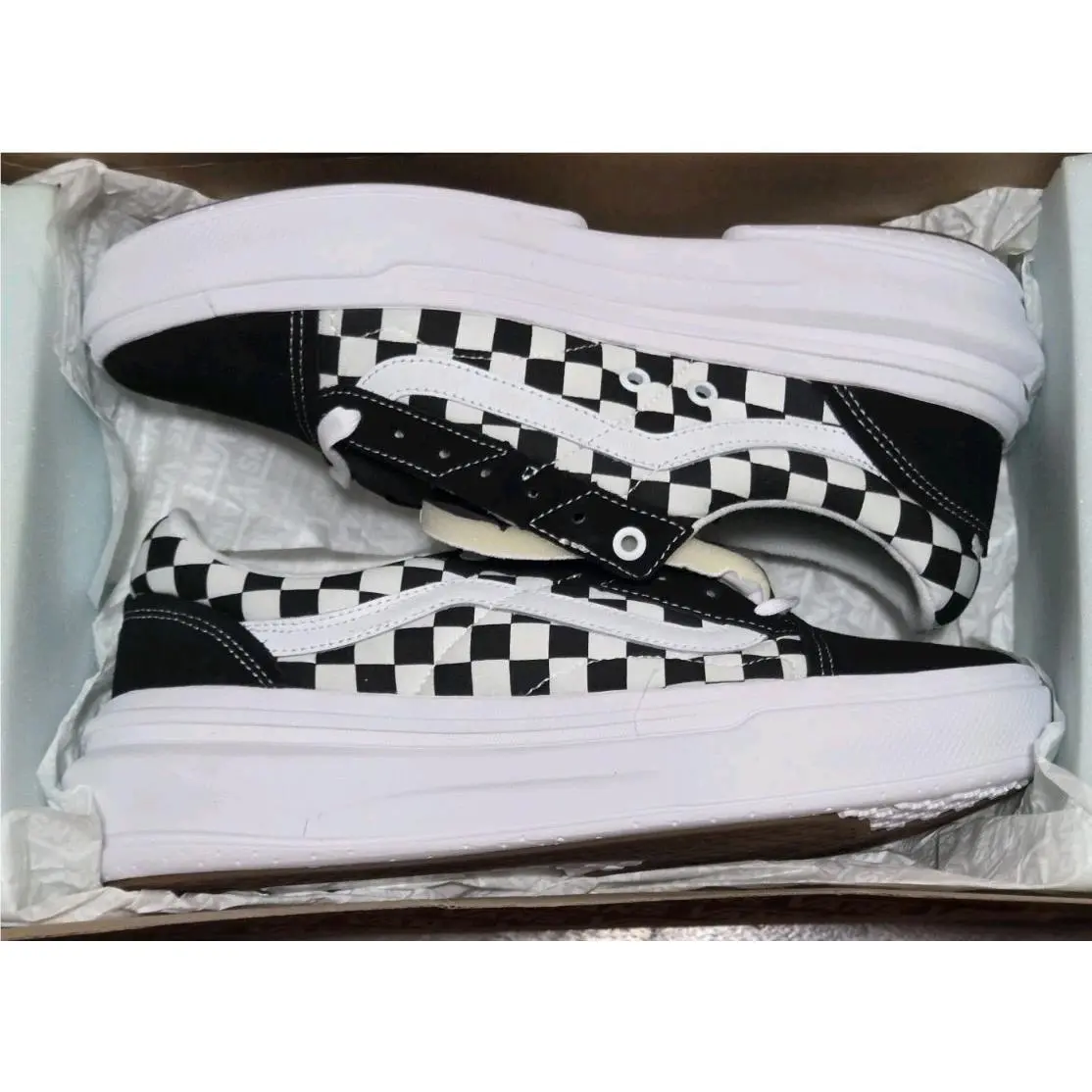 Vans Old Skool Overt Checkerboard Black White Low Top Sneakers Men’s 10.5
