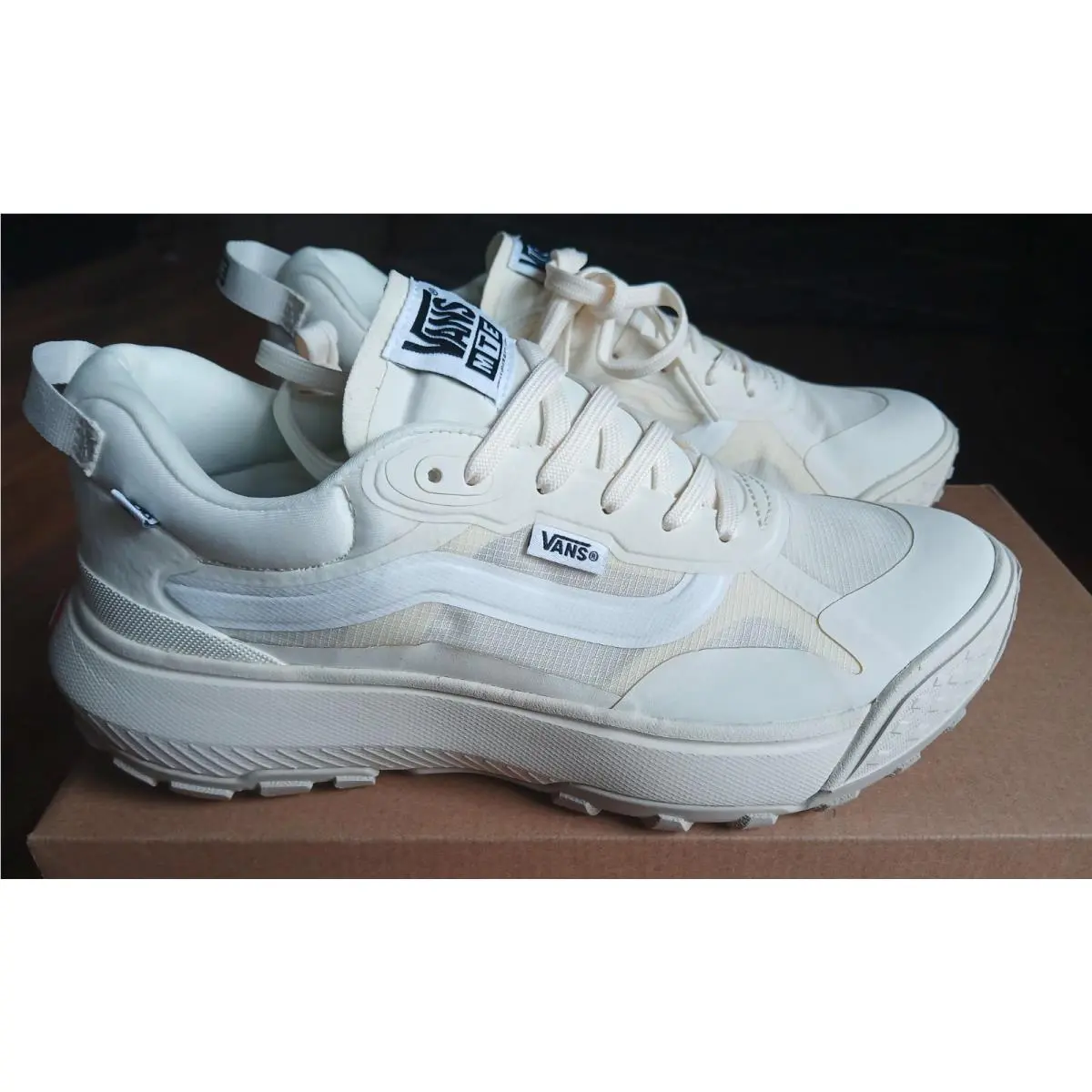 Vans Mte Crosspath Men’s 7.5 / Women`s 9 Running Skate Marshmallow