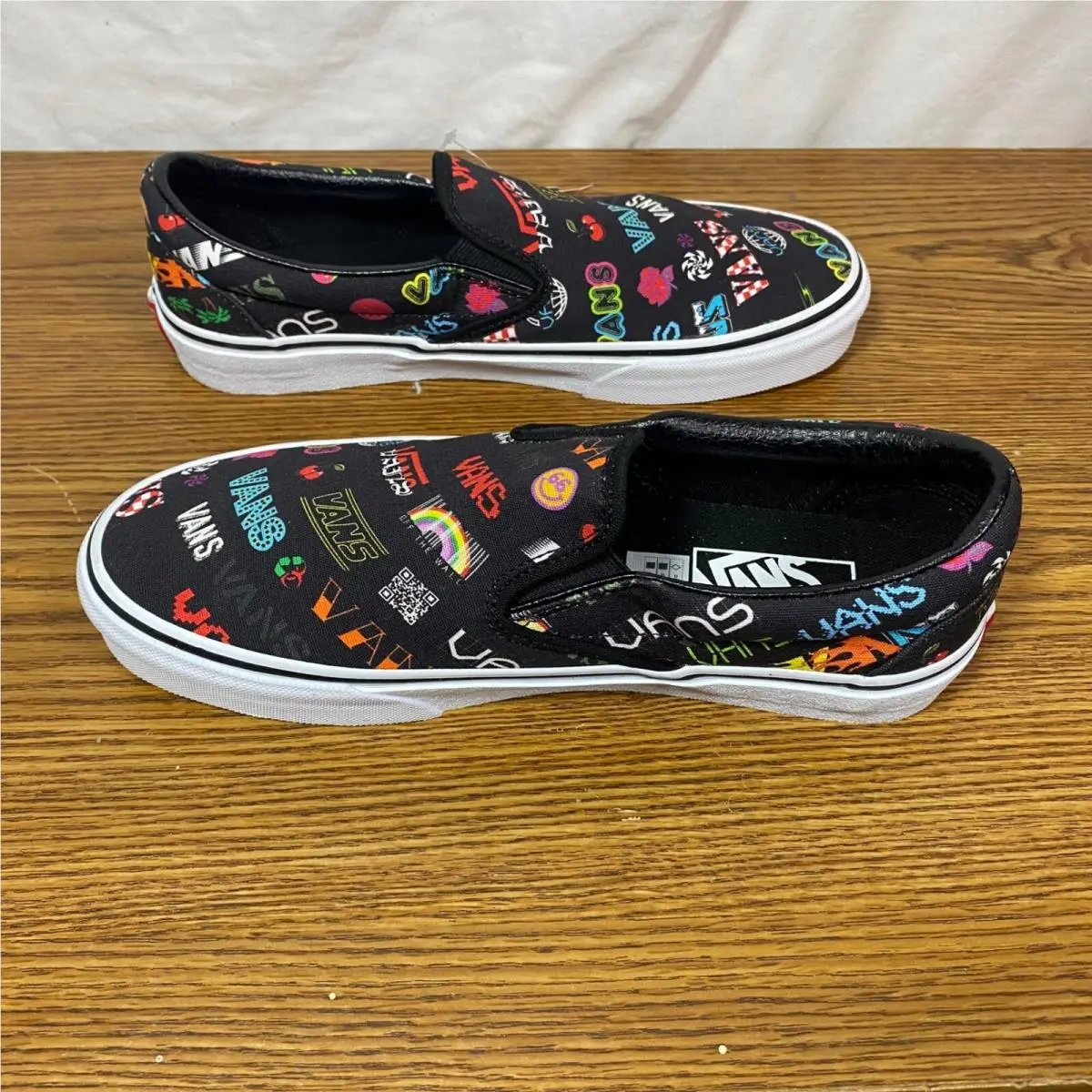 Vans shoes - Vans Classic Slip-On Disruptive - Classic Disruptive - Black 1