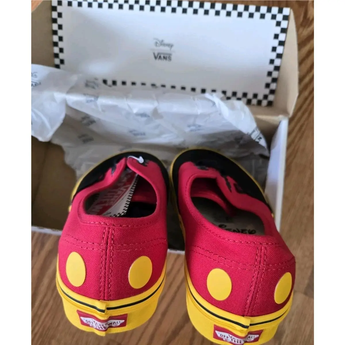 Vans shoes - VANS X Disney - Disney - VN0A38EMUK9 - Multicolor 1