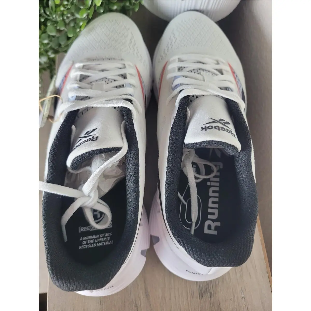 Reebok shoes - White 2